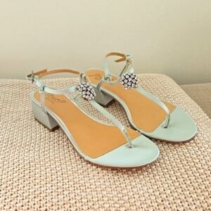 NWT BADGLEY MISCHKA JEWEL • Mint Green Silk Jeweled Sandals with Heel, S…